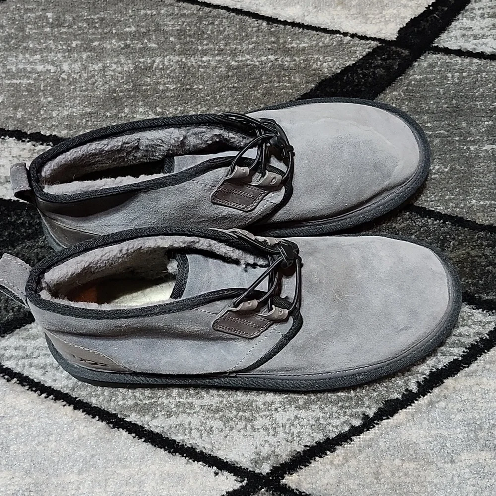 UGG NEUMEL GHILLIE GRAY SUEDE SHEEPSKIN ELASTIC LACES EMBOSSED LOGO SHOES